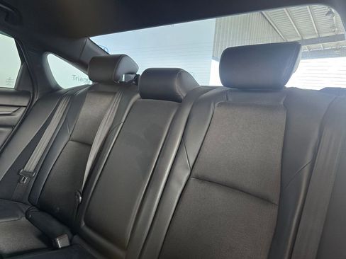 Used 2018 Honda Accord Sport image 15