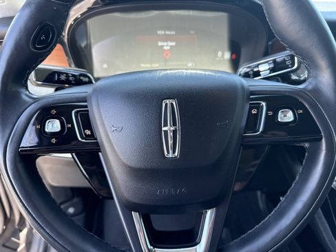 Used 2021 Lincoln Corsair Reserve w/ Equipment Group 201A AWD/4WD image 34
