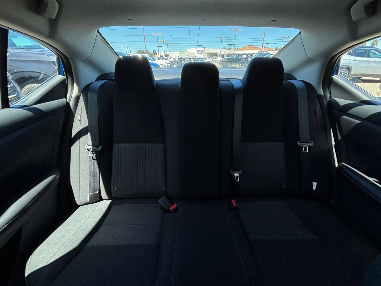 Used 2025 Nissan Sentra SV FWD image 36