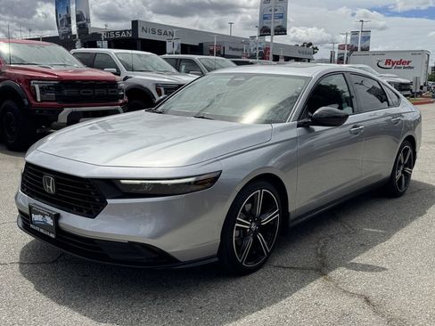 Used 2026 Honda Accord SE image 3