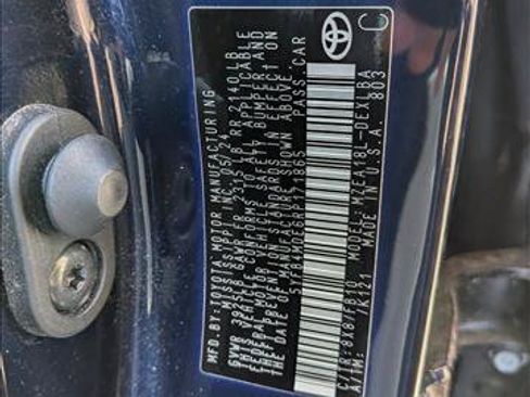 Used 2024 Toyota Corolla LE FWD image 29