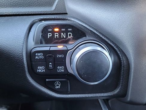 Used 2023 RAM 1500 Big Horn image 34