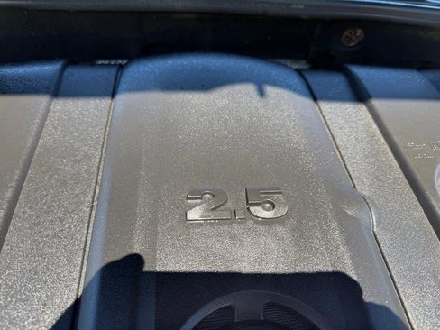 Used 2012 Volkswagen Passat 2.5 SE FWD image 27
