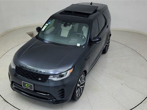 Used 2024 Land Rover Discovery Dynamic SE image 82