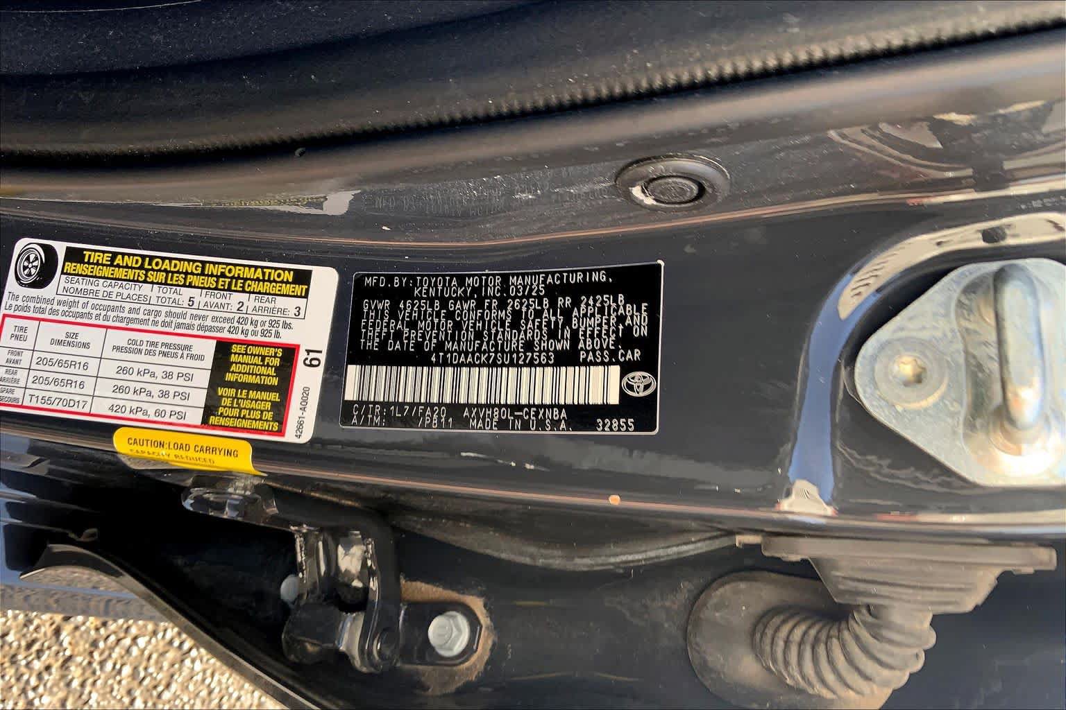 Used 2025 Toyota Camry LE FWD image 37