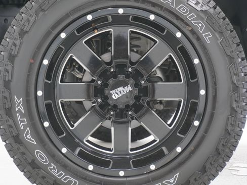 Used 2015 Jeep Wrangler Unlimited Sahara w/ Connectivity Group image 24