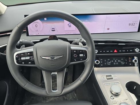 New 2026 Genesis GV70 2.5T Advanced image 9