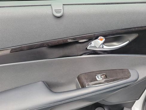 Used 2018 Kia Sorento EX image 35