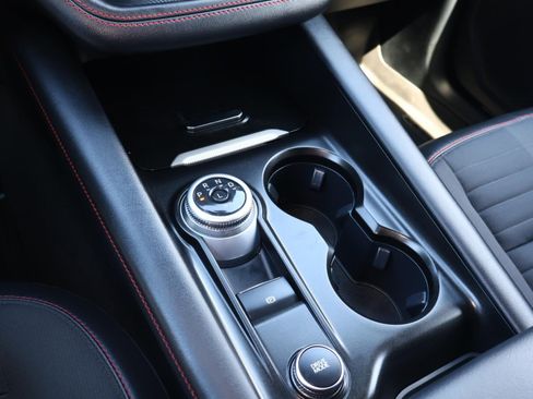 Used 2025 Ford Explorer ST-Line image 27