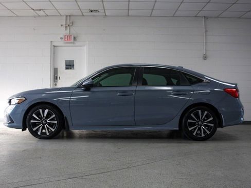 Used 2024 Honda Civic EX image 3