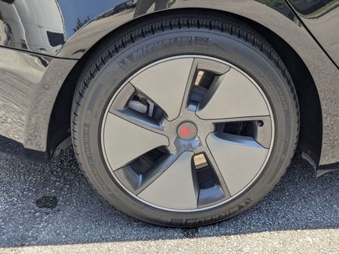 Used 2021 Tesla Model 3 Standard Range Plus RWD image 20