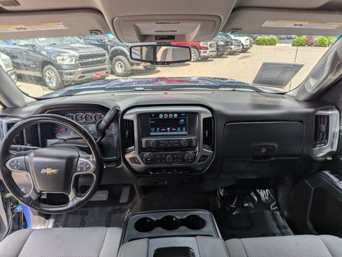 Used 2018 Chevrolet Silverado 1500 LT w/ All Star Edition AWD/4WD image 23