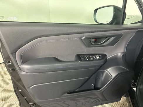 Certified 2026 Subaru Forester Premium AWD/4WD image 23