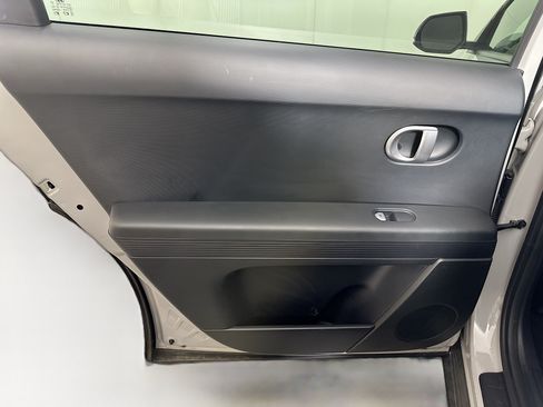 Used 2024 Hyundai Ioniq 5 SEL RWD image 26