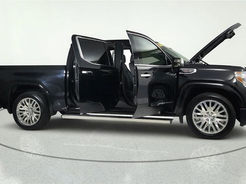 Used 2020 GMC Sierra 1500 Denali w/ Denali Ultimate Package AWD/4WD image 8