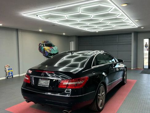 Used 2012 Mercedes-Benz E 350 Coupe image 6