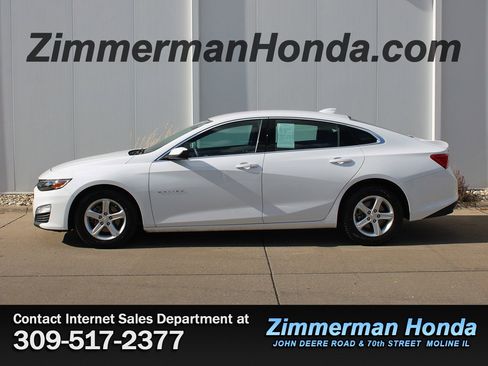 Used 2024 Chevrolet Malibu LT image 22