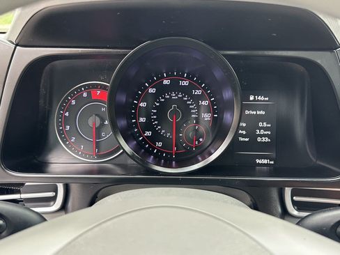 Used 2023 Hyundai Elantra SEL FWD image 16