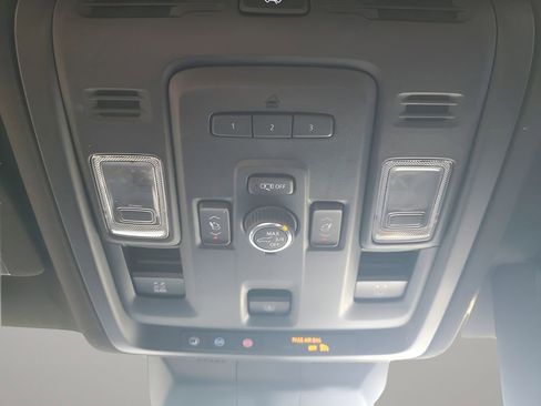 Used 2021 Cadillac Escalade Sport w/ Driver Assist Tech Package image 34