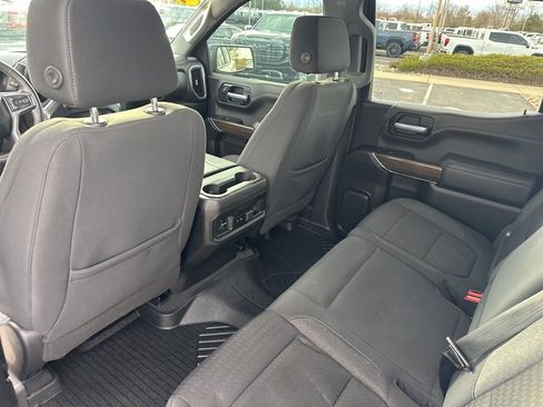 Certified 2021 Chevrolet Silverado 1500 RST image 19