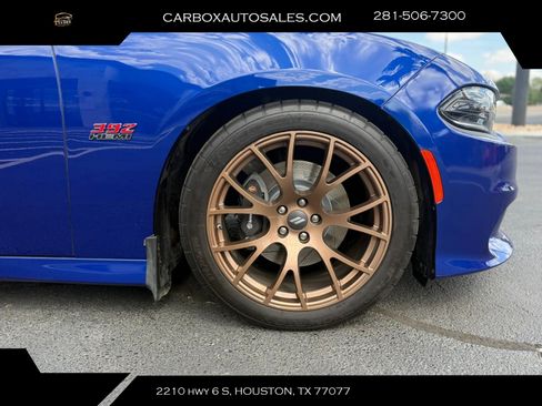 Used 2020 Dodge Charger Scat Pack w/ Plus Group RWD image 28