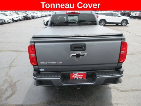 Used 2018 Chevrolet Colorado Z71 AWD/4WD image 9