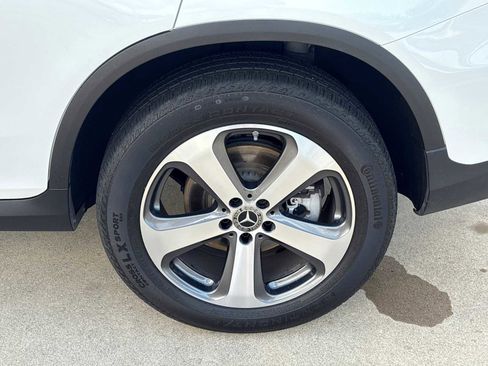 Used 2023 Mercedes-Benz GLC 300 4MATIC Coupe image 9