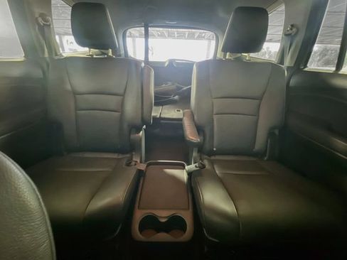 Used 2021 Honda Pilot Touring image 26
