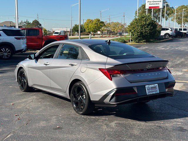 Used 2026 Hyundai Elantra SEL Sport Premium FWD image 6