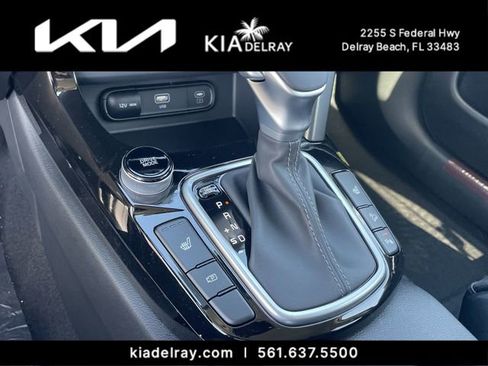 New 2026 Kia Seltos EX FWD image 25