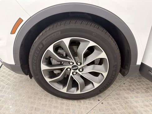 Used 2021 Lincoln Nautilus Reserve w/ Cargo Utility Package image 11