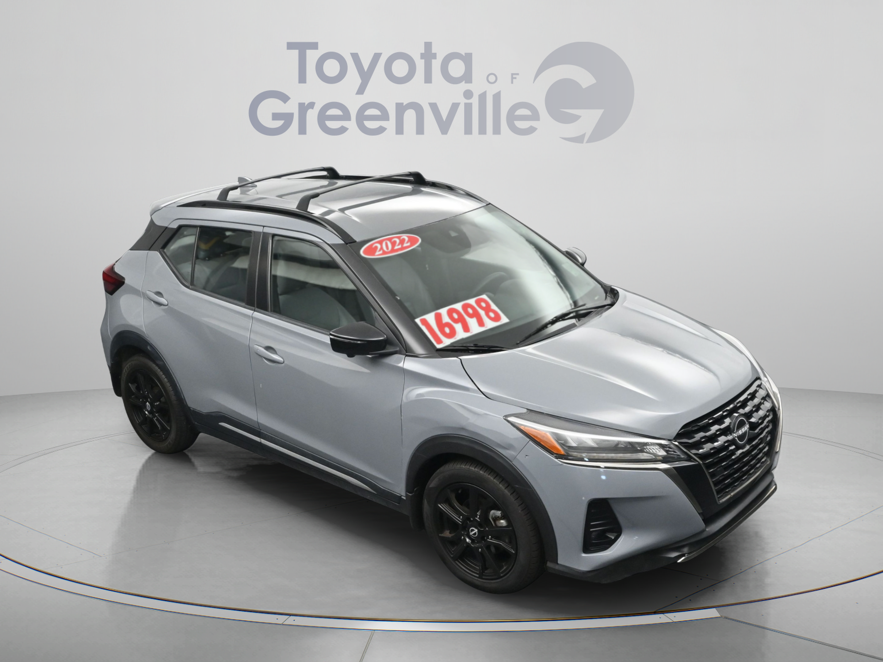 Used 2022 Nissan Kicks SR w/ Premium Package FWD image 20