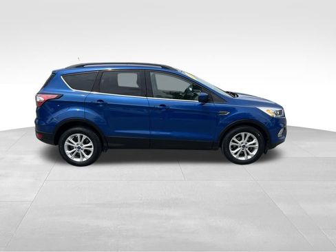 Used 2018 Ford Escape SEL w/ Ford Safe & Smart Package FWD image 6