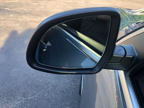 Used 2023 BMW X7 xDrive40i w/ Premium Package AWD/4WD image 29