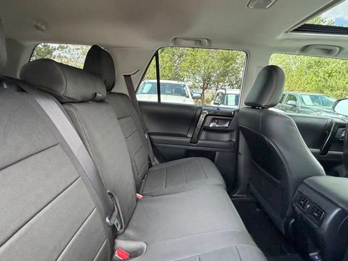 Used 2024 Toyota 4Runner TRD Off-Road Premium w/ Moonroof Package AWD/4WD image 15