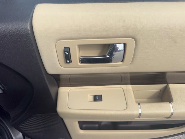 Used 2019 Ford Flex SEL w/ Equipment Group 202A FWD image 33