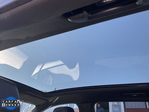 Used 2024 Cadillac Lyriq Sport image 31