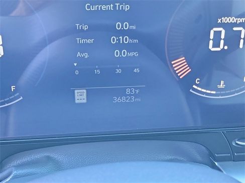 Used 2024 Hyundai Kona SEL image 11