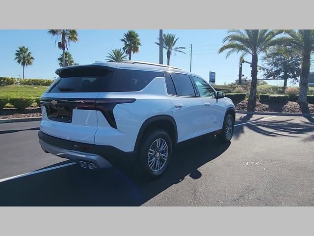 New 2026 Chevrolet Traverse LT w/ Enhanced Driving Package FWD image 29