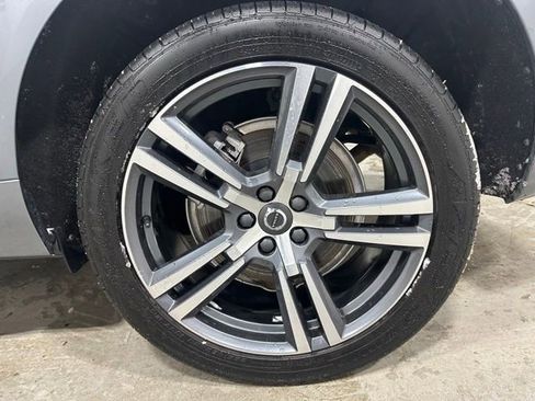 Used 2021 Volvo XC60 T8 Inscription Expression w/ Advanced Package image 23