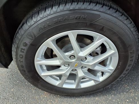 Used 2022 Chevrolet Equinox LS w/ LS Convenience Package image 30