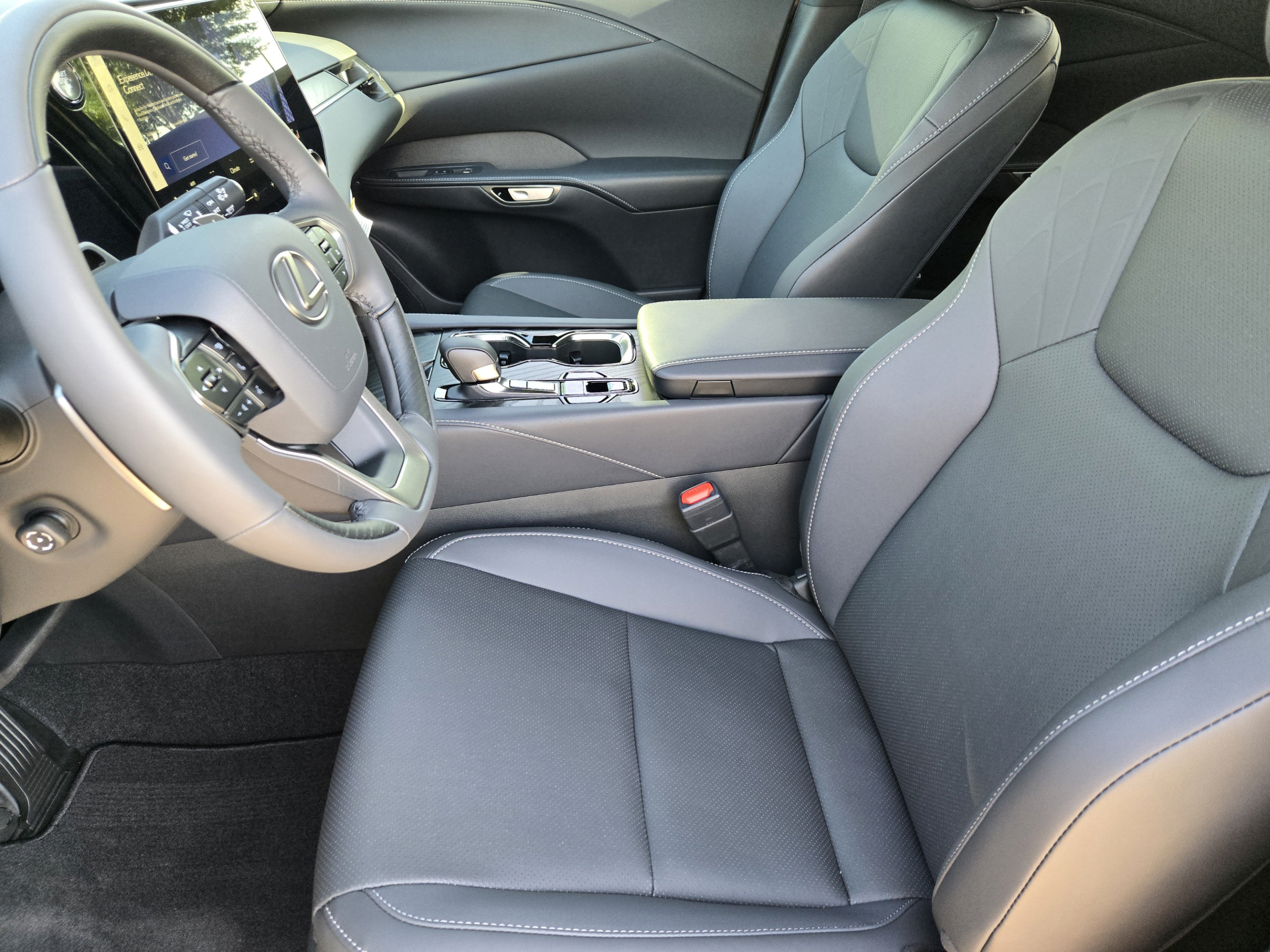 New 2026 Lexus RX 350 Premium w/ Convenience Package FWD image 5