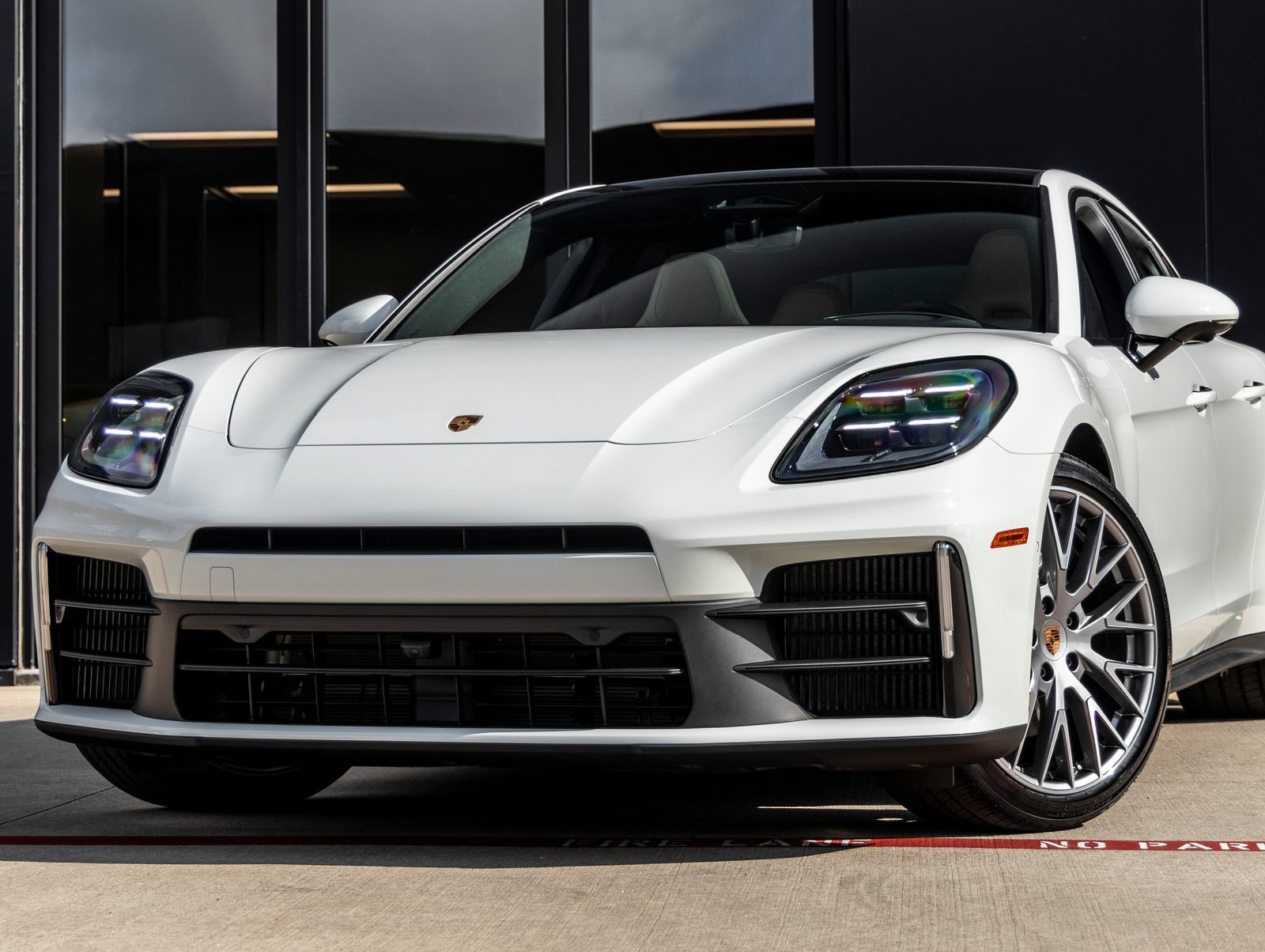 New 2026 Porsche Panamera 4 AWD/4WD image 7