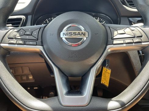 Used 2021 Nissan Rogue Sport S FWD image 15