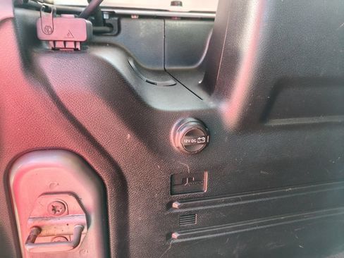 Used 2019 Jeep Wrangler Unlimited Sport w/ Cold Weather Group AWD/4WD image 26