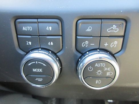 New 2026 GMC Sierra 1500 Denali w/ Denali Reserve Package image 18