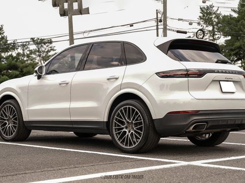 Used 2020 Porsche Cayenne AWD/4WD image 4