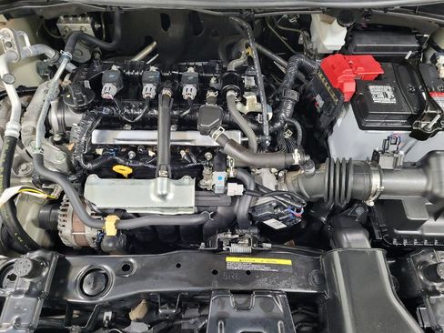 Used 2021 Nissan Versa SV FWD image 30