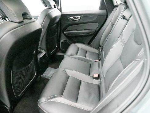 Certified 2024 Volvo XC60 T8 Ultimate w/ Protection Package Premier AWD/4WD image 23
