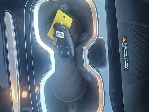 Certified 2024 Chevrolet Traverse RS w/ LPO, Floor Liner Package image 21